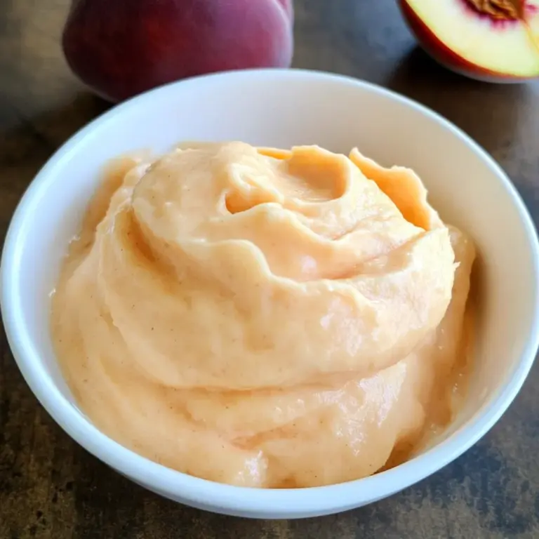 5-Minute Healthy Peach Frozen Yogurt
