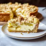 Mascarpone Apple Crumble Torta