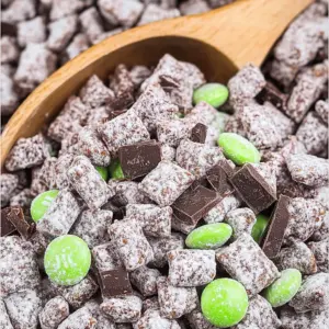 Mint Chocolate Puppy Chow