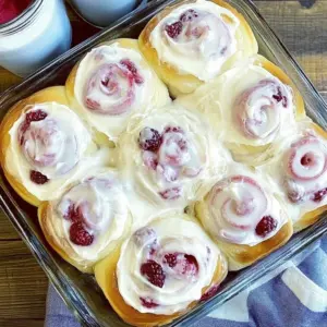 Raspberry Sweet Rolls